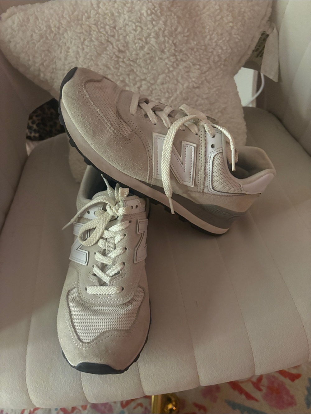 New Balance Women's Cream and Gray Retro Runner Sneakers